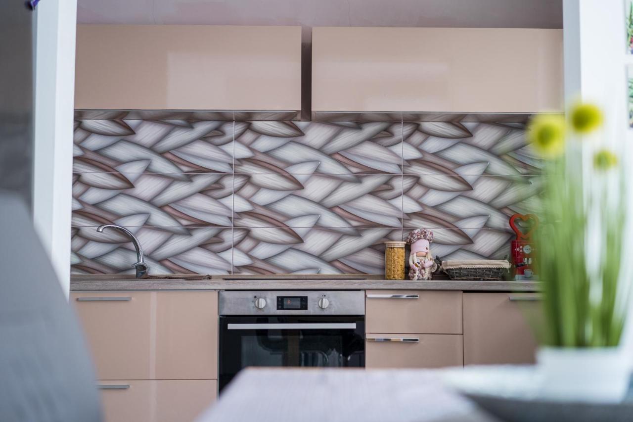 Black Sea Top Centre Apartments Варна Екстериор снимка