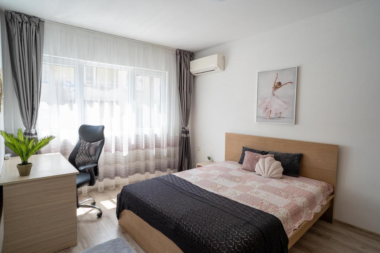 Black Sea Top Centre Apartments Варна Екстериор снимка