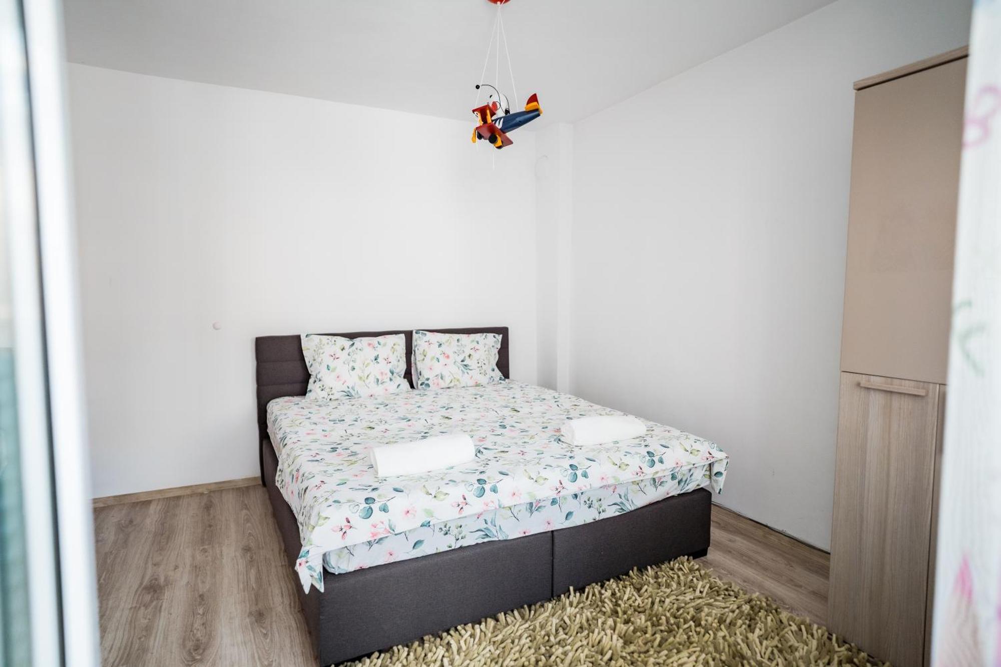 Black Sea Top Centre Apartments Варна Екстериор снимка