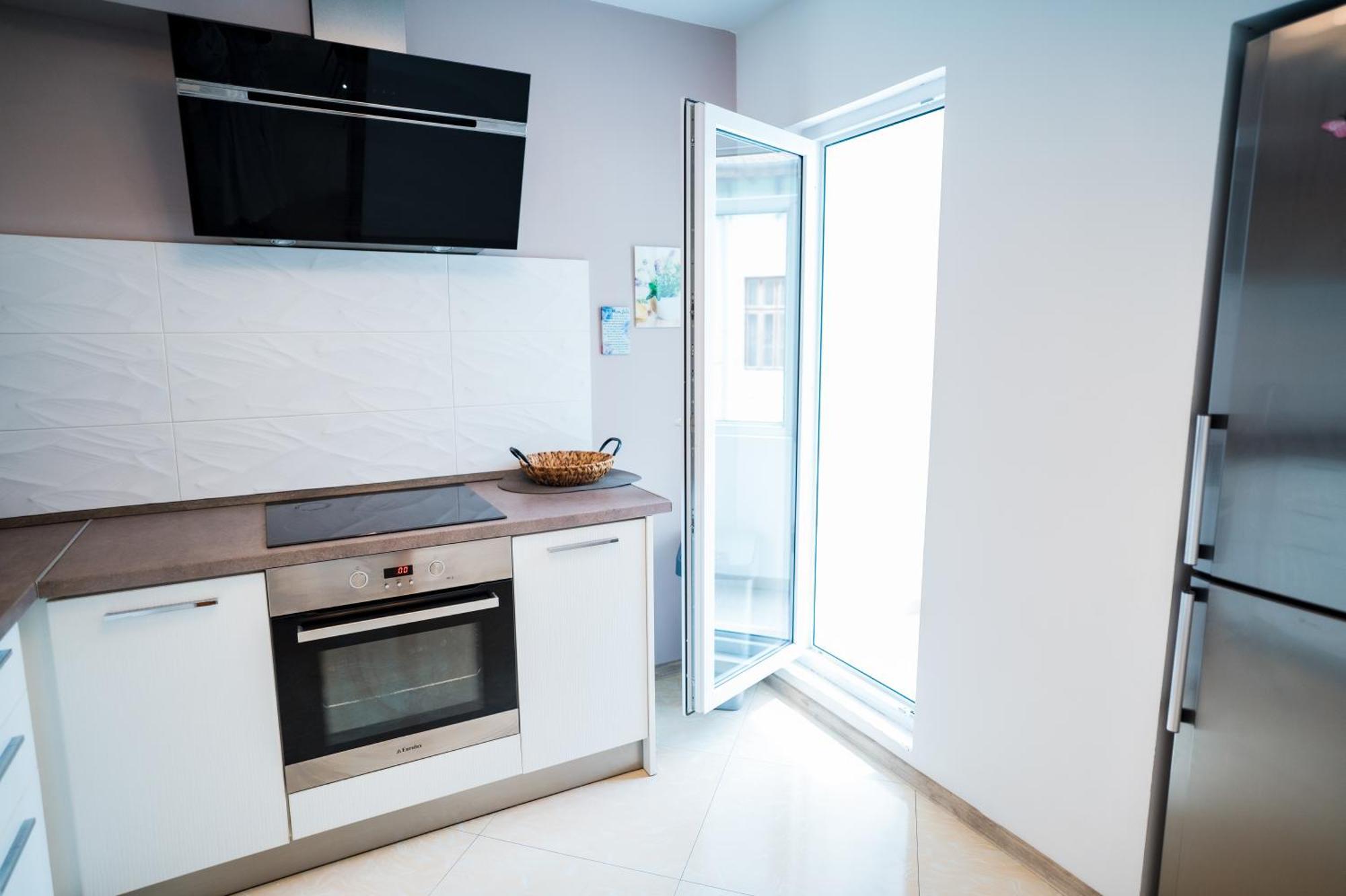 Black Sea Top Centre Apartments Варна Екстериор снимка