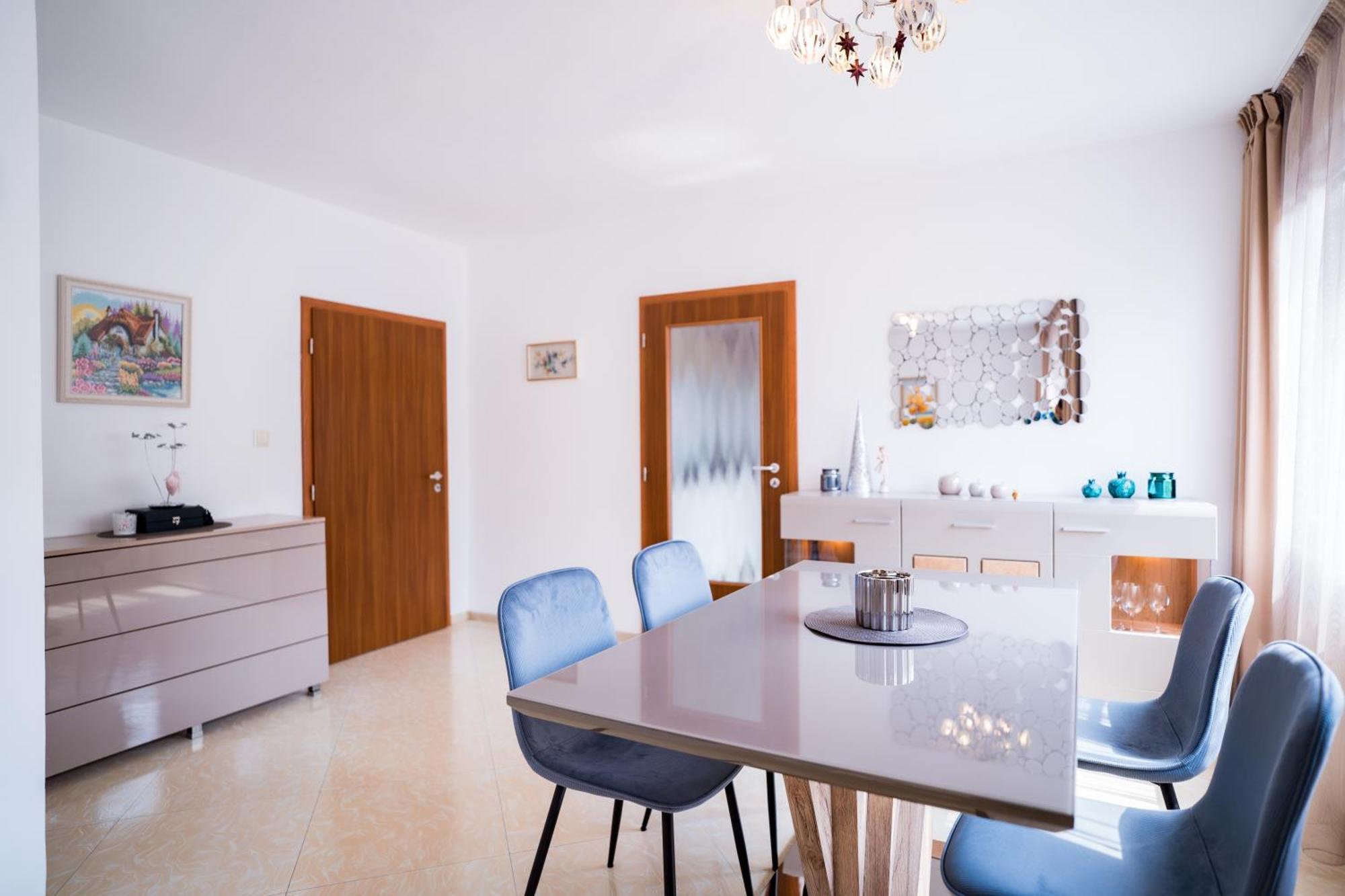 Black Sea Top Centre Apartments Варна Екстериор снимка