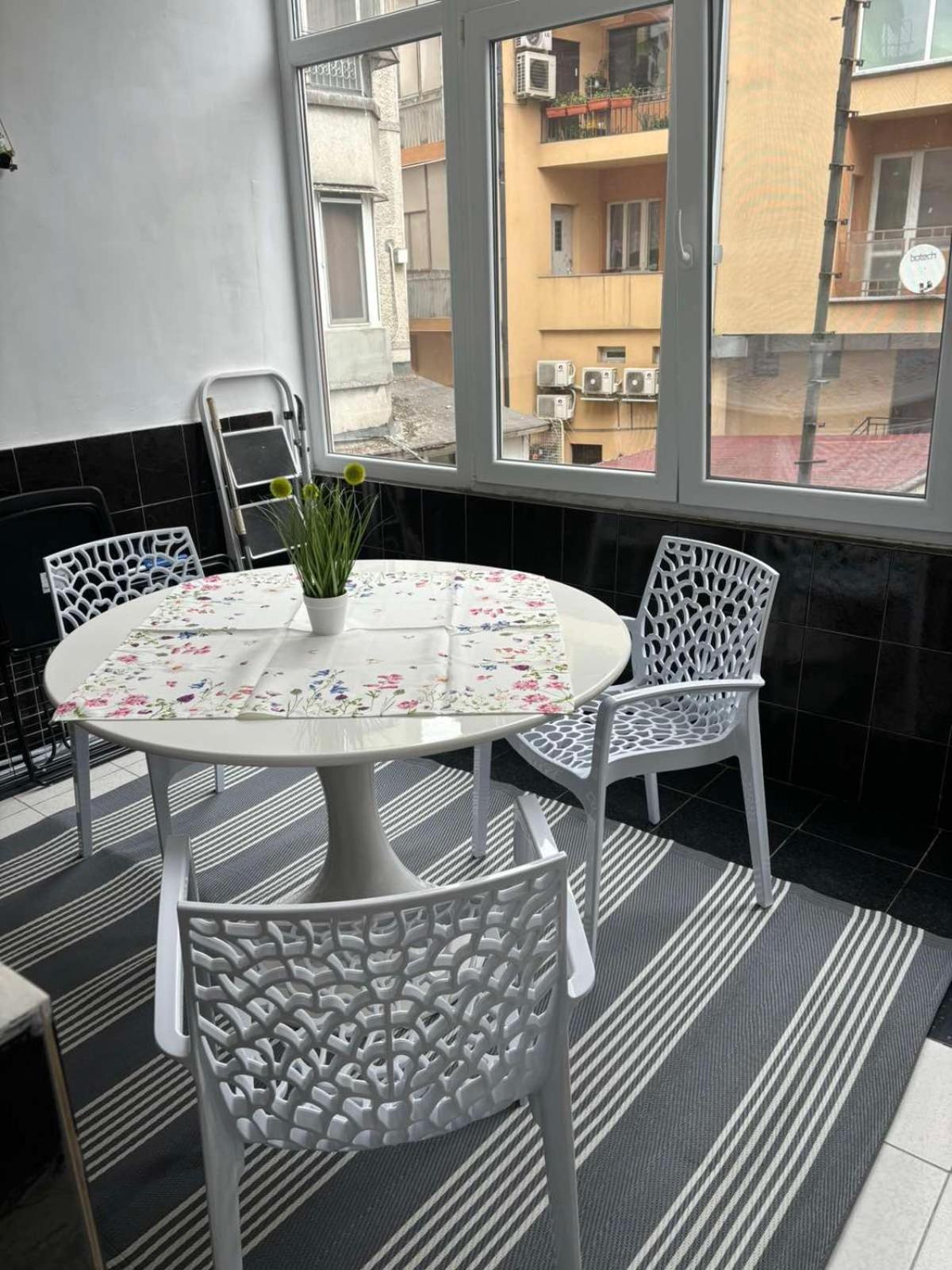 Black Sea Top Centre Apartments Варна Екстериор снимка